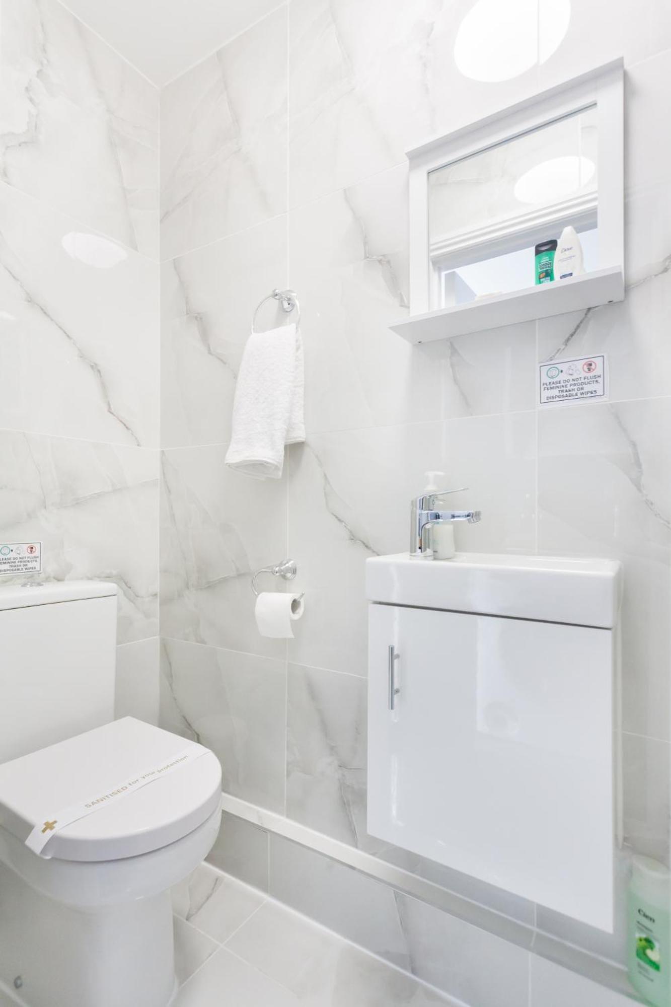 Studio9 - Next To Emirates Stadium - Budget With Shared Bathroom Maison d'hôtes Londres