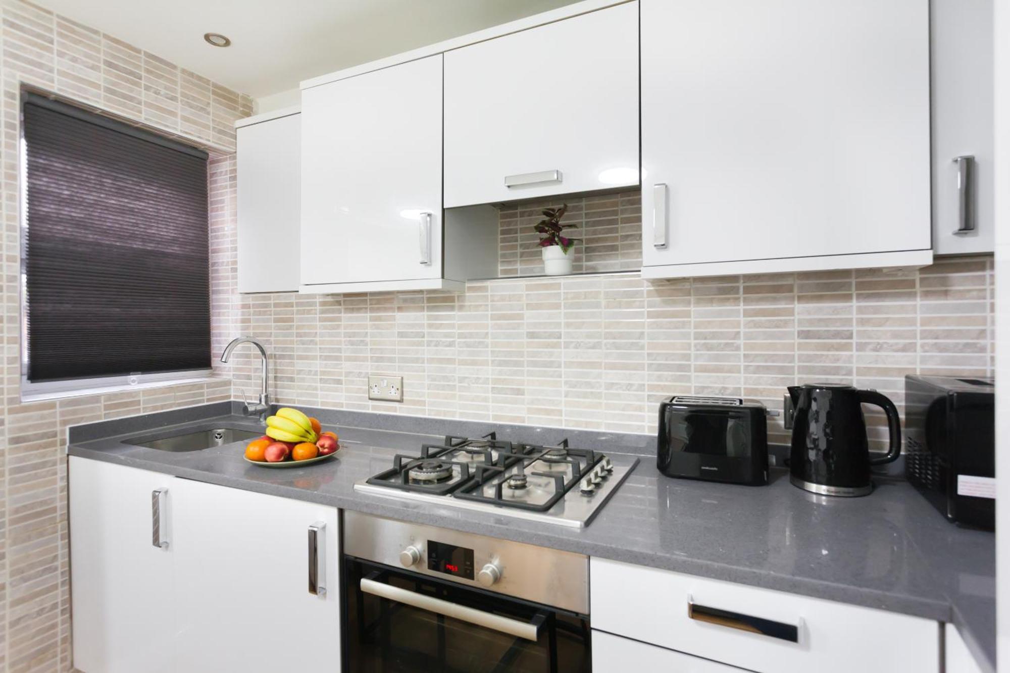 Pensión Studio9 - Next To Emirates Stadium - Budget With Shared Bathroom Londres